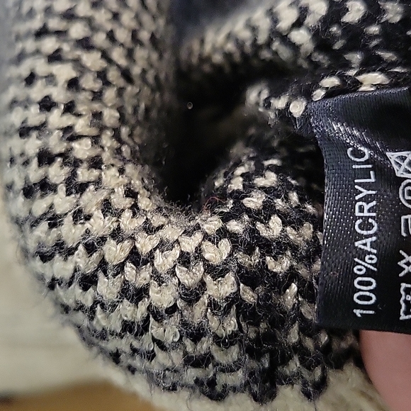 NWT Janice Apparel large heavyweight super soft leopard print cardigan - Picture 4 of 9